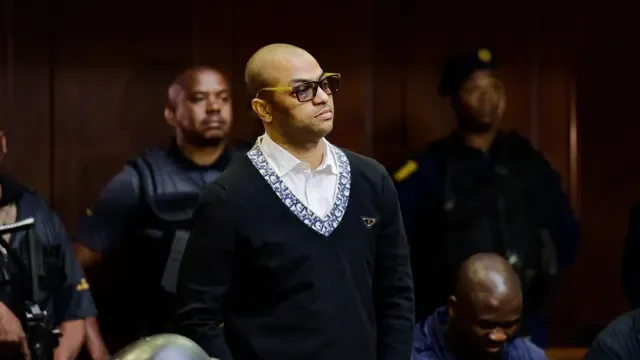 Bester Pushes for State Records in Escape Trial