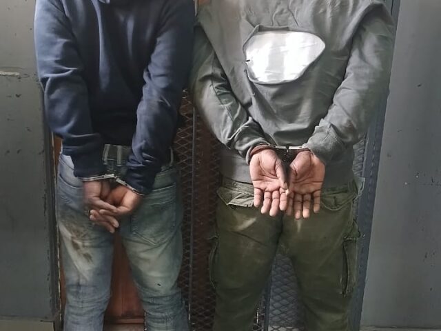 Foreign Suspects Caught After Vehicle Chase