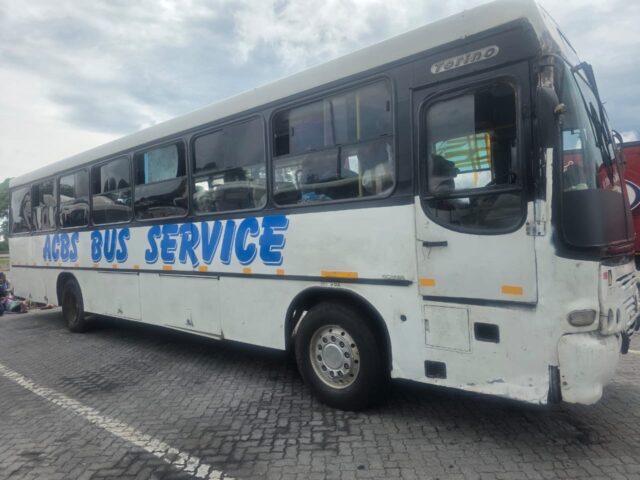 Overloaded Cross-Border Bus Detained